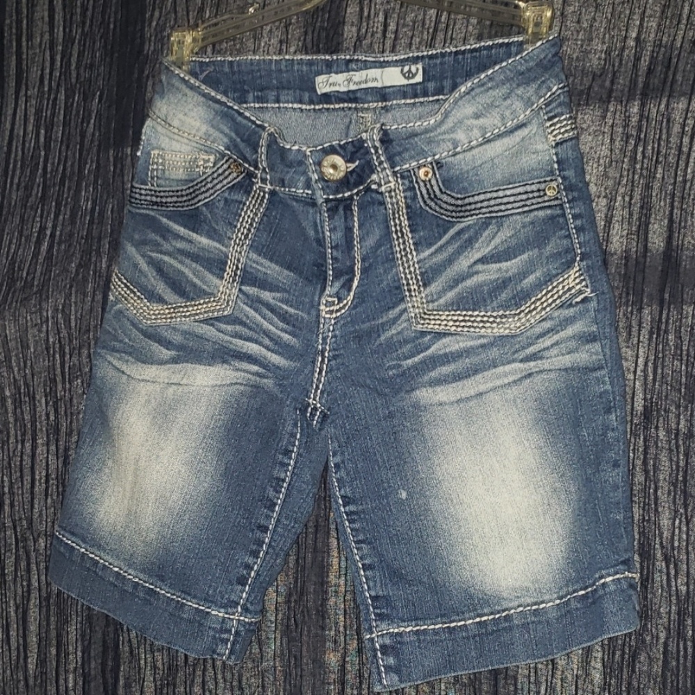 True Freedom Juniors Jean Bermudas